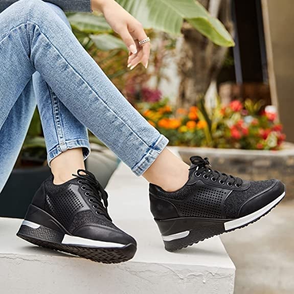 Women's wedge sneakers with perforated design