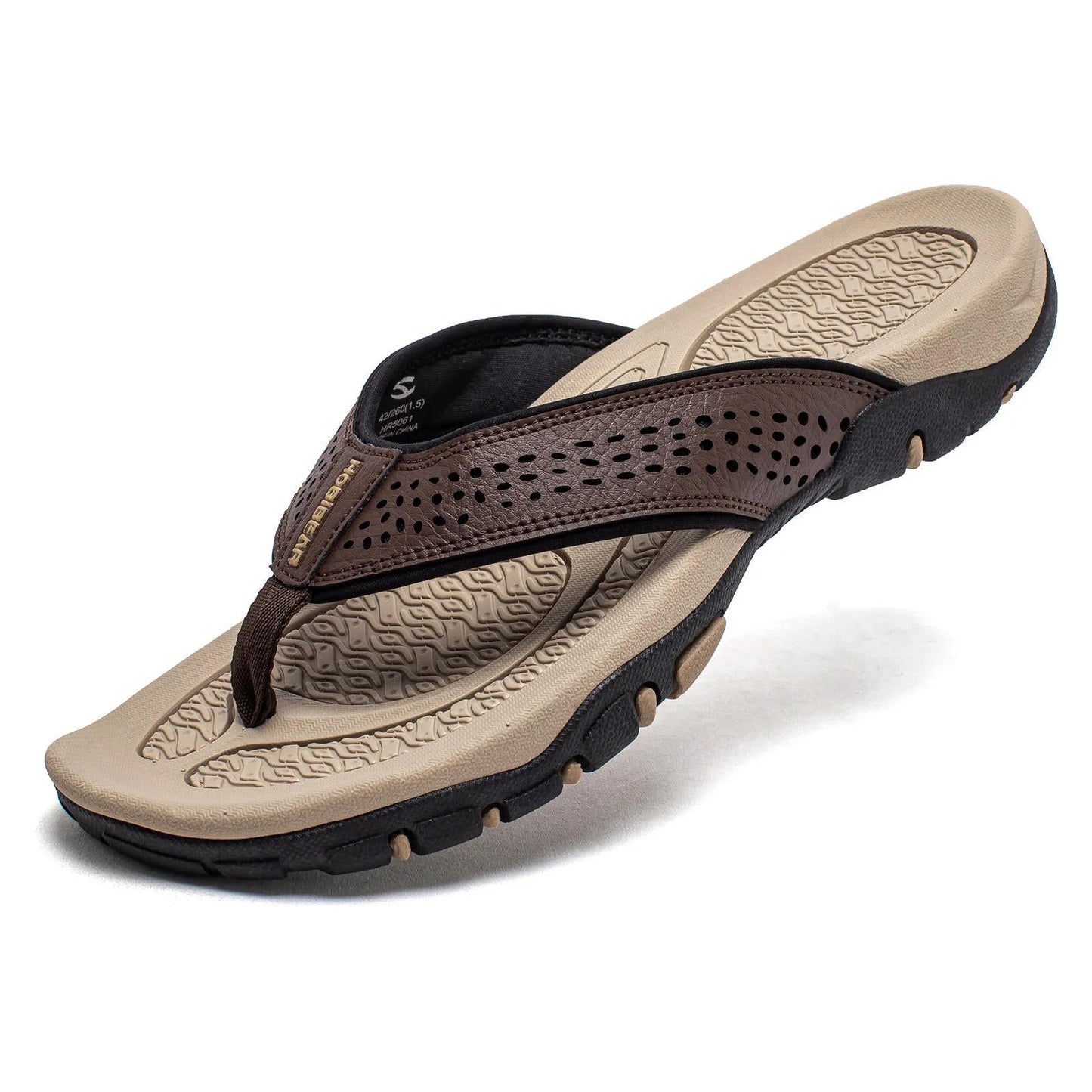 Men's thong sandals with textured outsole