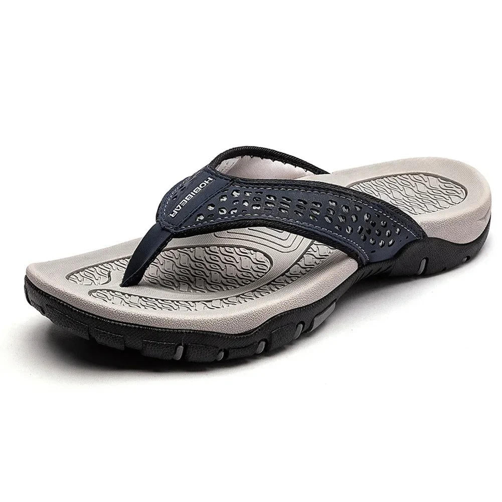 Men's thong sandals with textured outsole