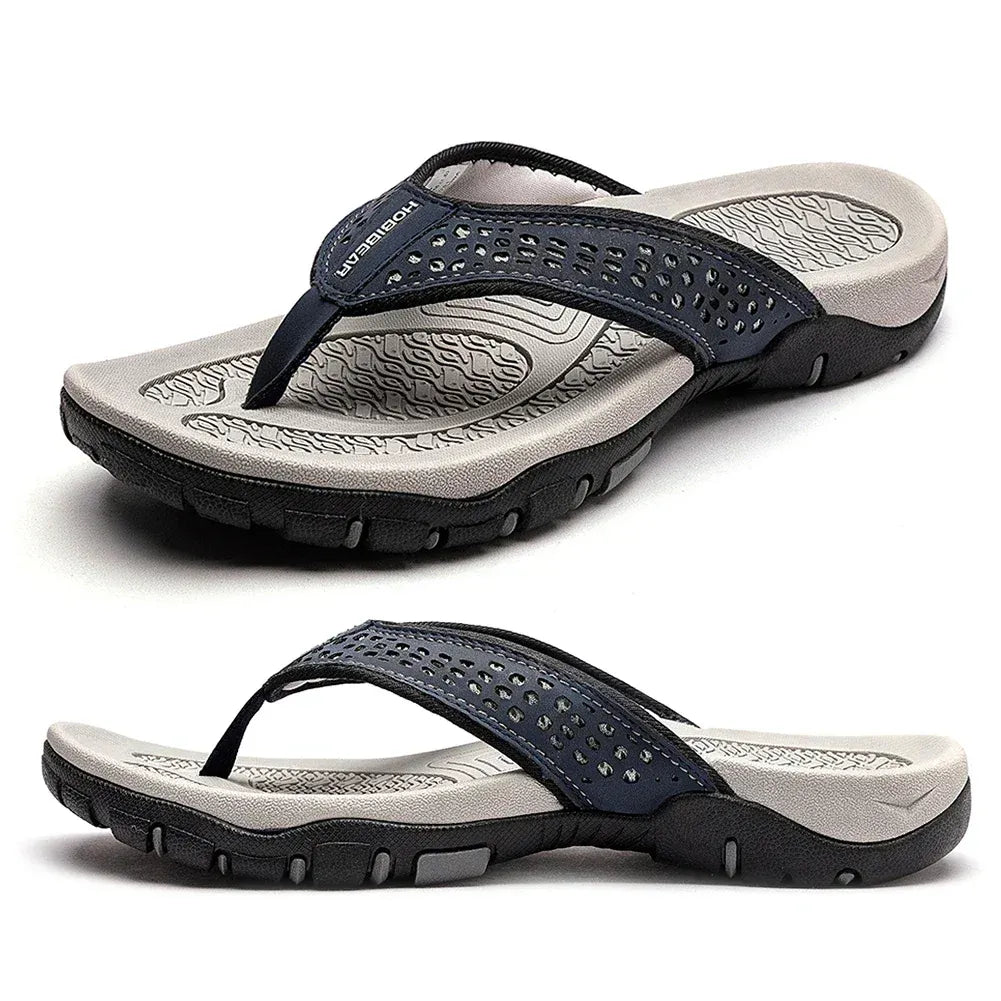 Men's thong sandals with textured outsole