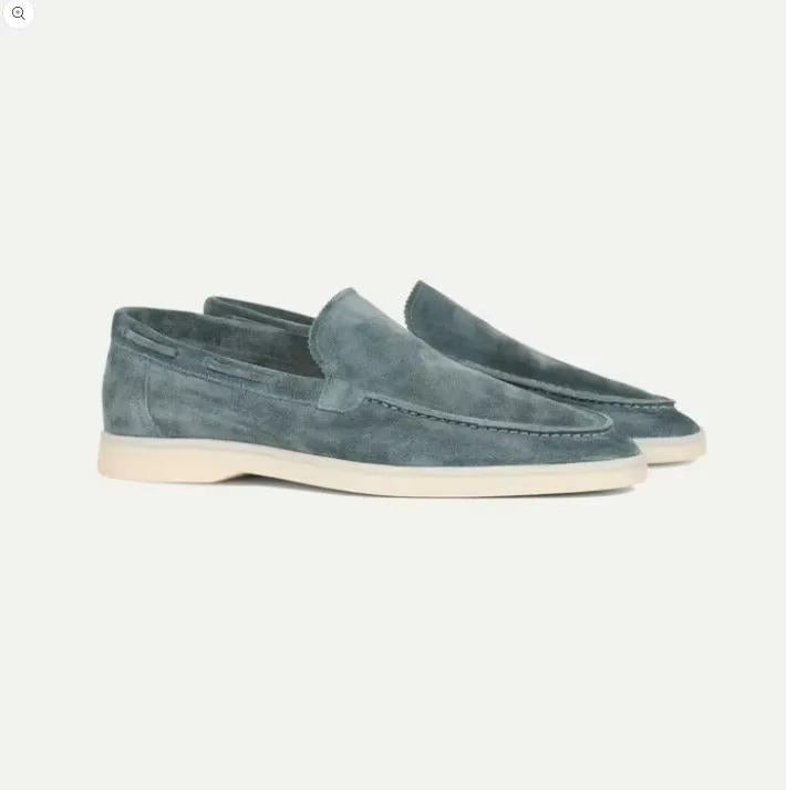 Men’s slip-on loafers with flexible sole