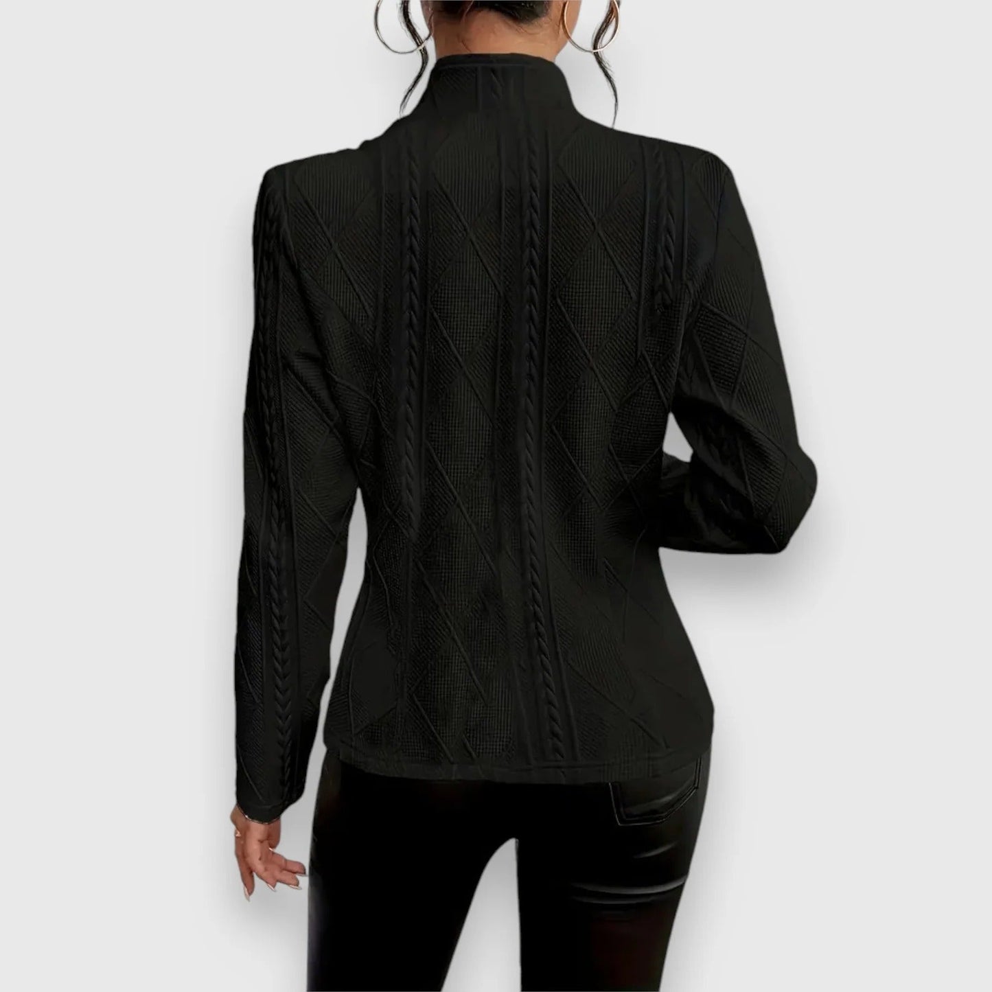 Women's single-breasted blazer with notched lapel