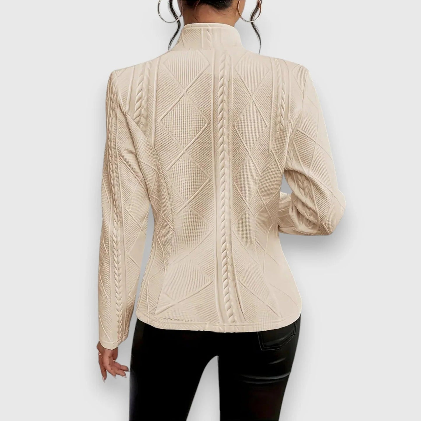Women's single-breasted blazer with notched lapel