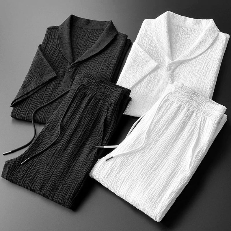 Men's two-piece outfit set with short-sleeve shirt and pants